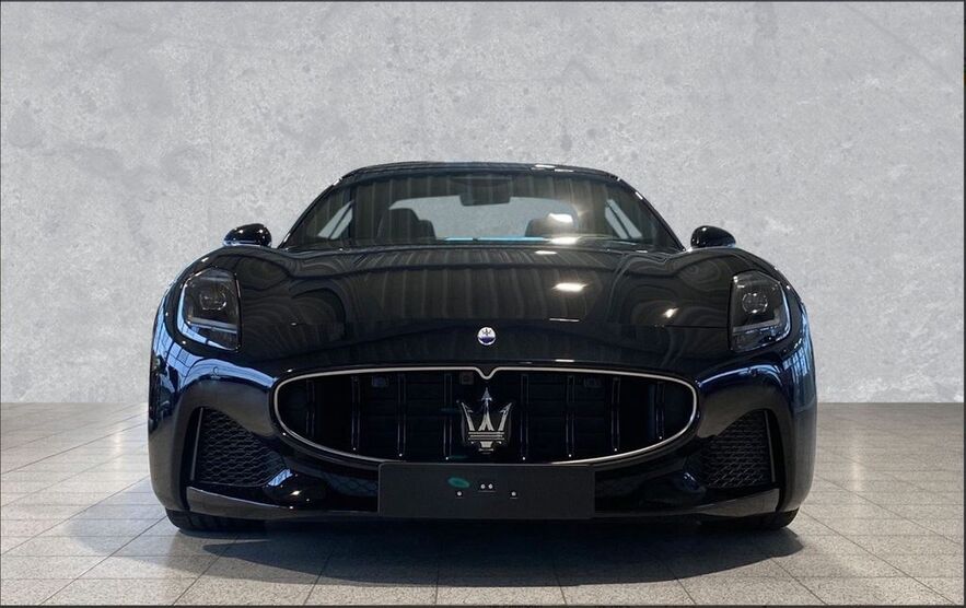 Maserati Granturismo 2.000 km 134.900 € Gettorf / Kiel 24214