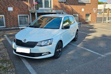 Skoda Fabia 63.000 km 8.800 &euro; Hamburg 22177