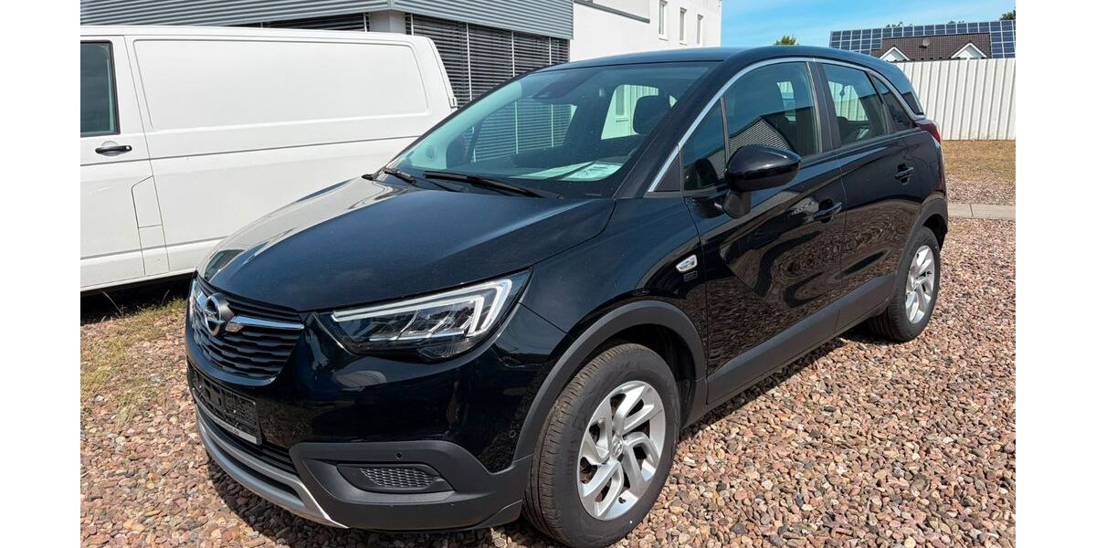 Opel Crossland (X) 64.387 km 11.900 &euro; Berge 49626