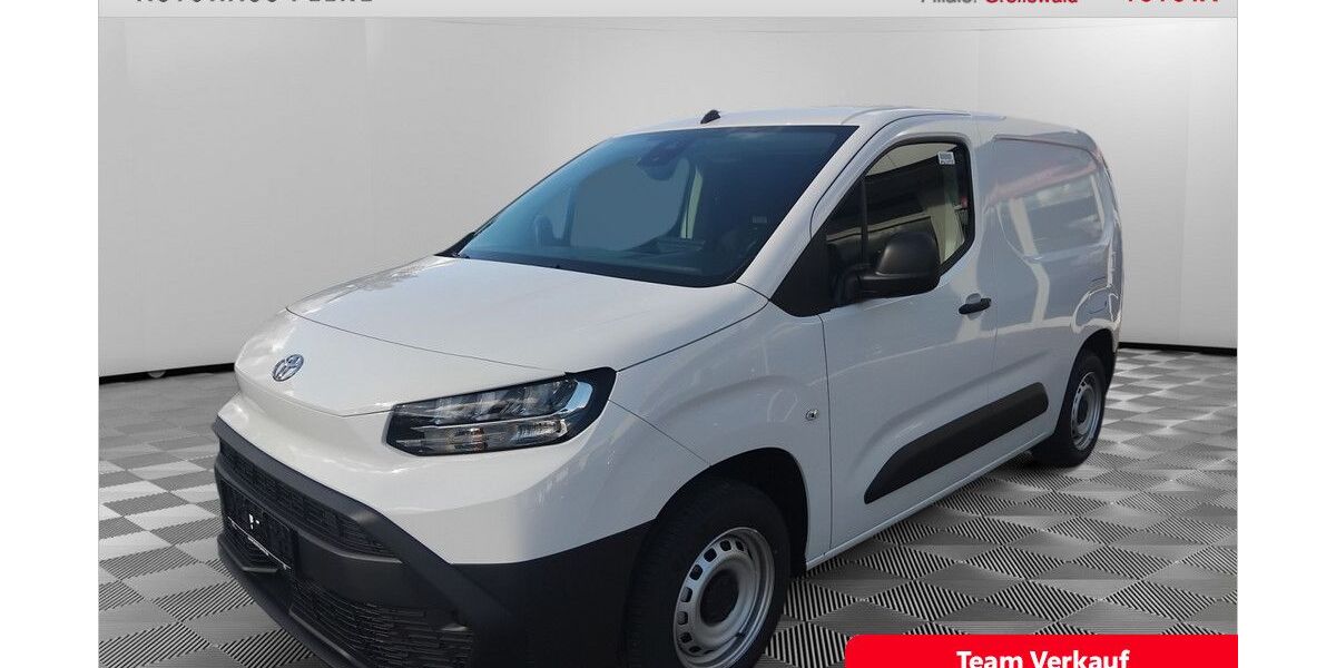 Toyota Proace (Verso) 10.000 km 24.621 &euro; Greifswald 17489