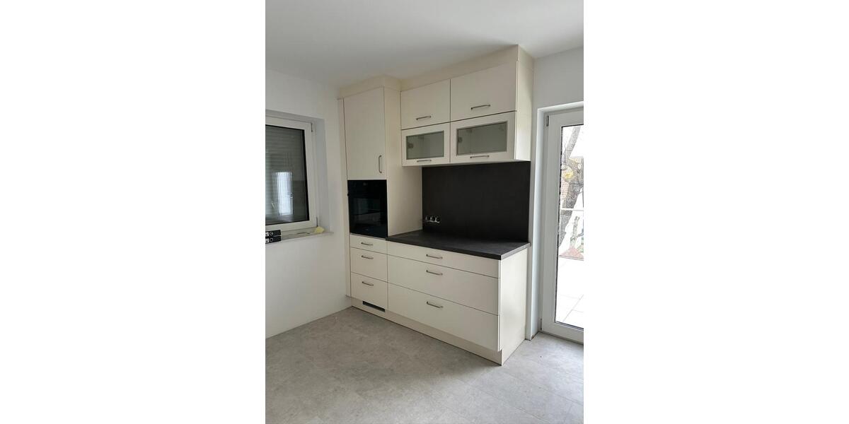 Erdgeschoßwohnung Filderstadt - 3.5 Zimmer, 102 m&sup2;, 1.750&euro; | Angebot:26399961