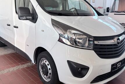 Opel Vivaro 208.000 km 6.950 &euro; Fürth 90763
