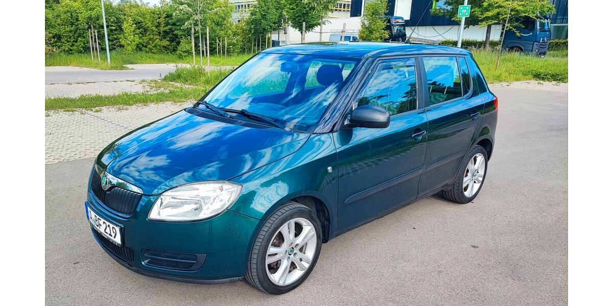 Skoda Fabia 124.350 km 4.975 € Augsburg 86179