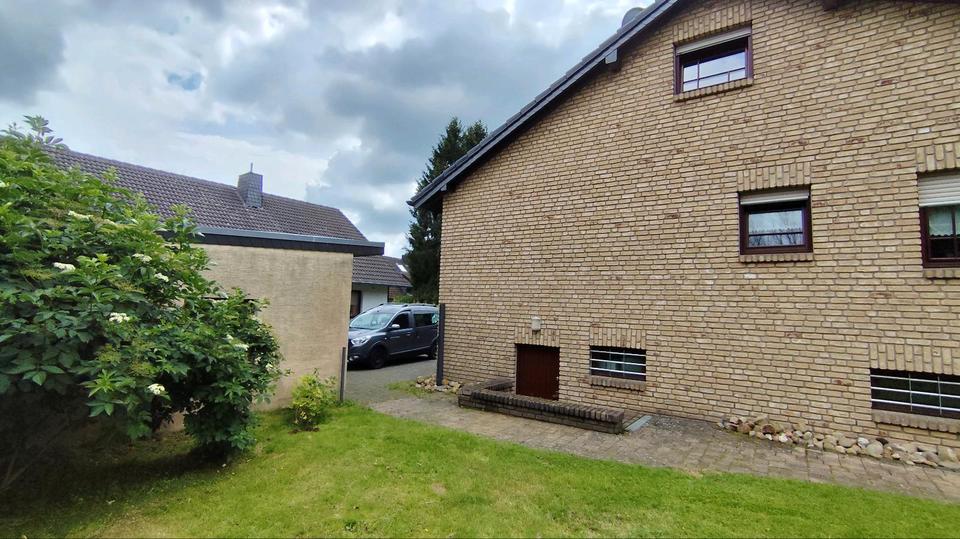 Einfamilienhaus Schleiden - 5 Zimmer, 150 m&sup2;, 365.000&euro; | Angebot:25840878