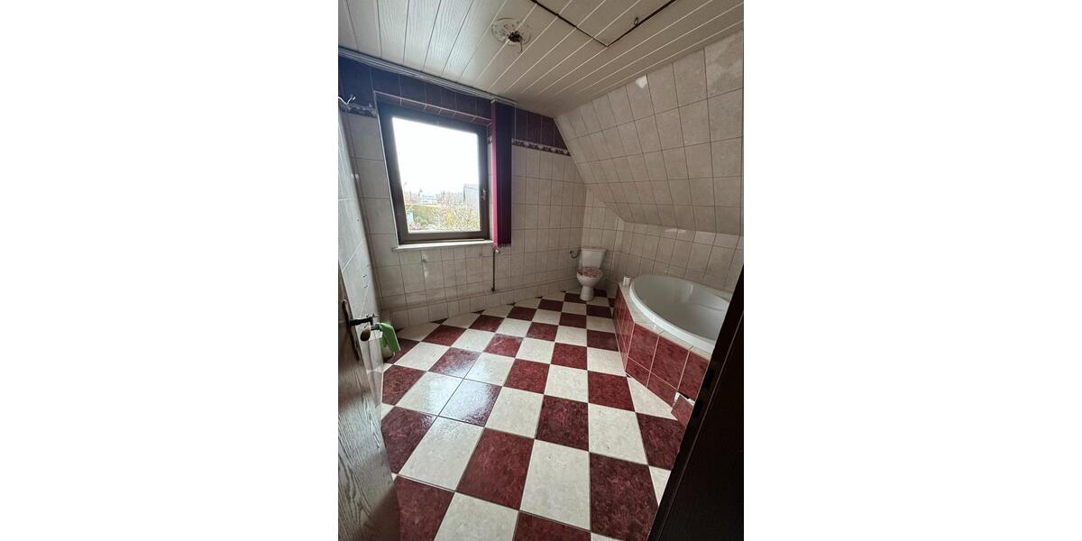 Einfamilienhaus Waldheim - 5 Zimmer, 110 m&sup2;, 200.000&euro; | Angebot:27118322