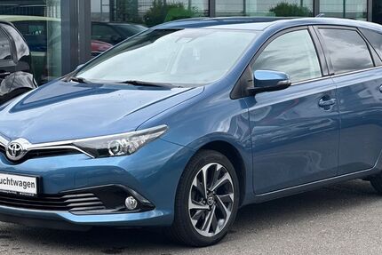 Toyota Auris 66.340 km 11.580 &euro; Annaberg-Buchholz 09456