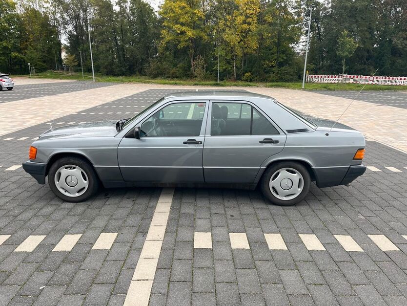 Mercedes-Benz 190 143.674 km 9.500 € Bammental 69245