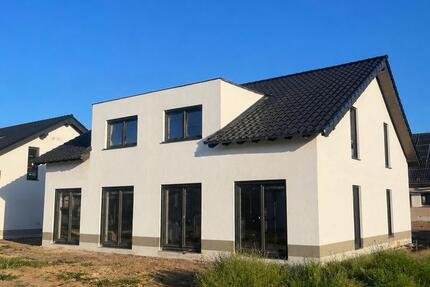 Haus Euskirchen Dom-Esch - 5 Zimmer, 130 m&sup2;, 1.750&euro; | Angebot:26374930