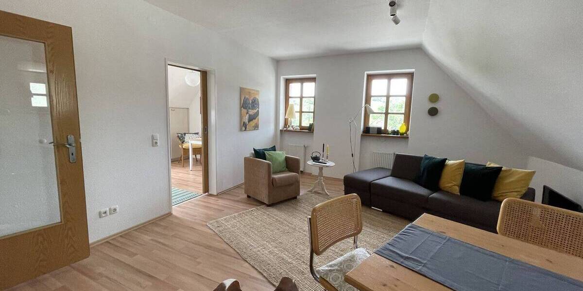 Etagenwohnung Lauenstein Lauenstein - 3 Zimmer, 82 m&sup2;, 110.000&euro; | Angebot:26835446