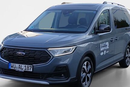 Ford Grand Tourneo 8.773 km 36.410 € Würzburg 97076