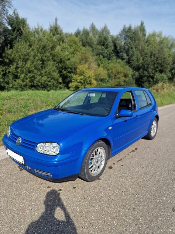VW Golf 128.000 km 2.500 € Schorndorf 73614
