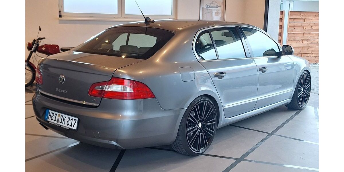 Skoda Superb 125.000 km 7.999 &euro; Halberstadt 38820