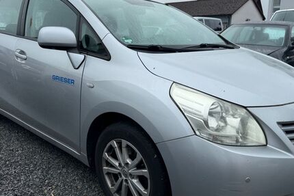 Toyota Verso 320.000 km 3.500 € Weinheim 69469