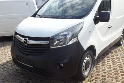Opel Vivaro 107.800 km 13.792 &euro; Rheinstetten - Mörsch 76287