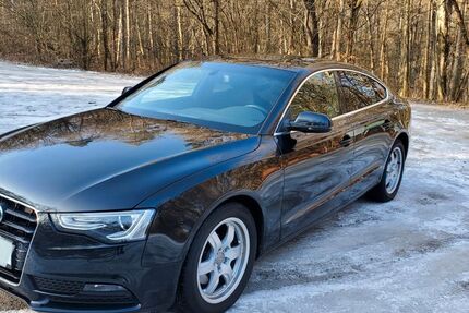 Audi A5 216.000 km 8.500 &euro; Oerlenbach 97714