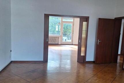 5ZKDB Wohnung 170qm Nähe Bunten Garten Kaltmiete 1550€ 5 zimmer