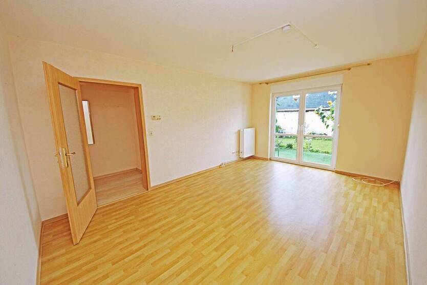 Doppelhaushälfte mit EinliegerWohnung in Dessau-Roßlau OT Mosigkau