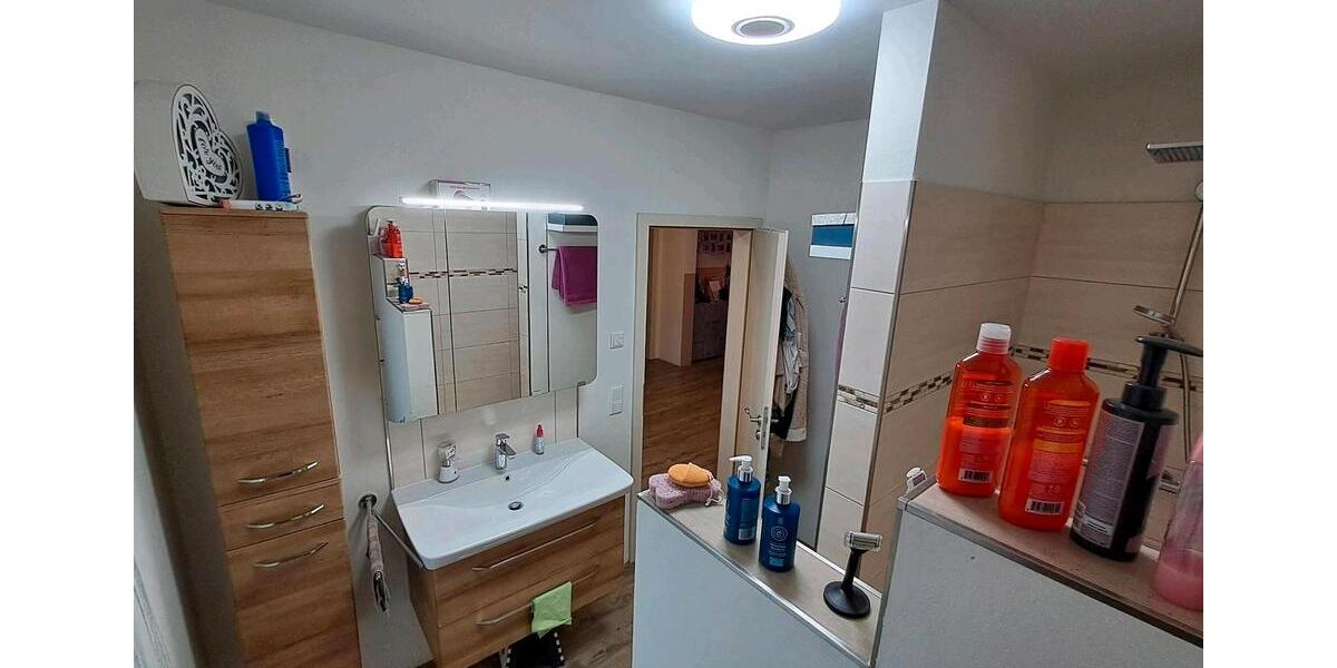Doppelhaushälfte Langenhorn - 5 Zimmer, 140 m&sup2;, 1.500&euro; | Angebot:26132510