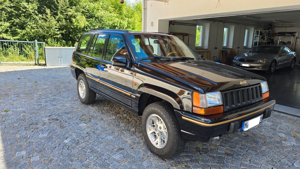 Jeep Grand Cherokee 241.216 km 13.900 &euro; Kößlarn 94149