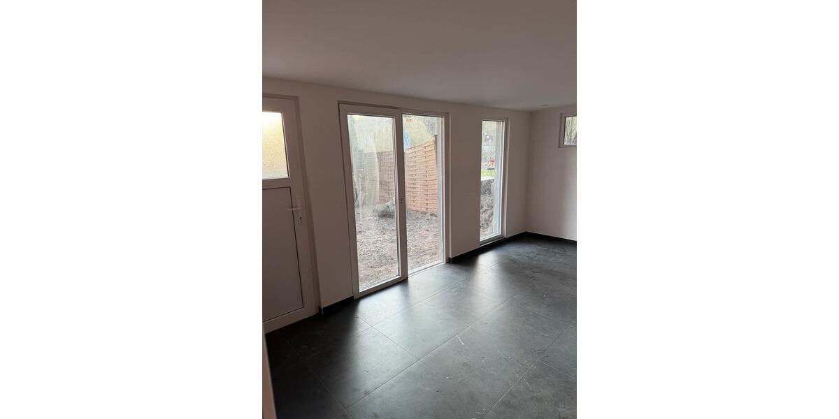 Erdgeschoßwohnung Uelzen - 2 Zimmer, 80 m&sup2;, 900&euro; | Angebot:26041787