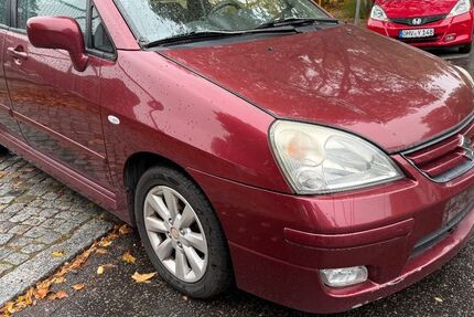 Suzuki Liana 198.000 km 1.600 € Berlin 12109