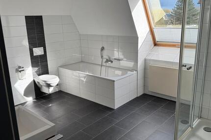 Wohnung Twist - 5 Zimmer, 135 m&sup2;, 920&euro; | Angebot:26151124