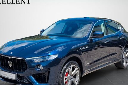 Maserati Levante 47.468 km 43.950 &euro; Troisdorf (Köln/Bonn) 53842