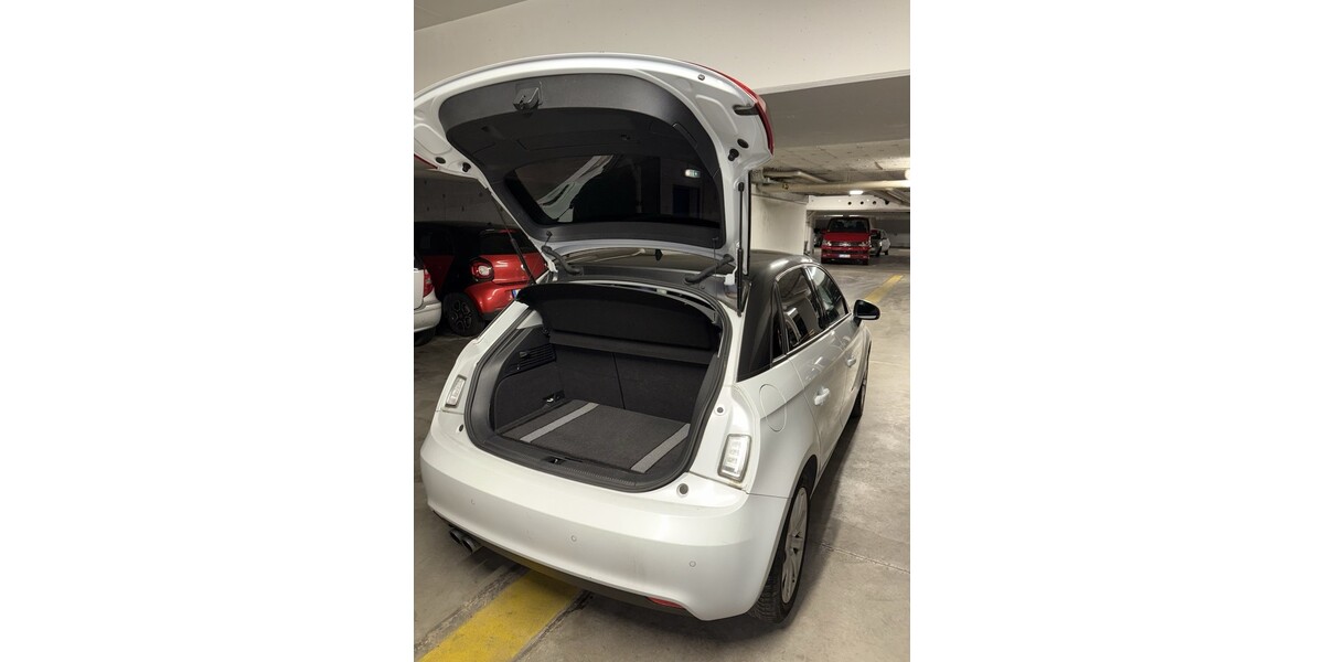 Audi audi a1 83.763 km 14.000 &euro; Stuttgart 70173