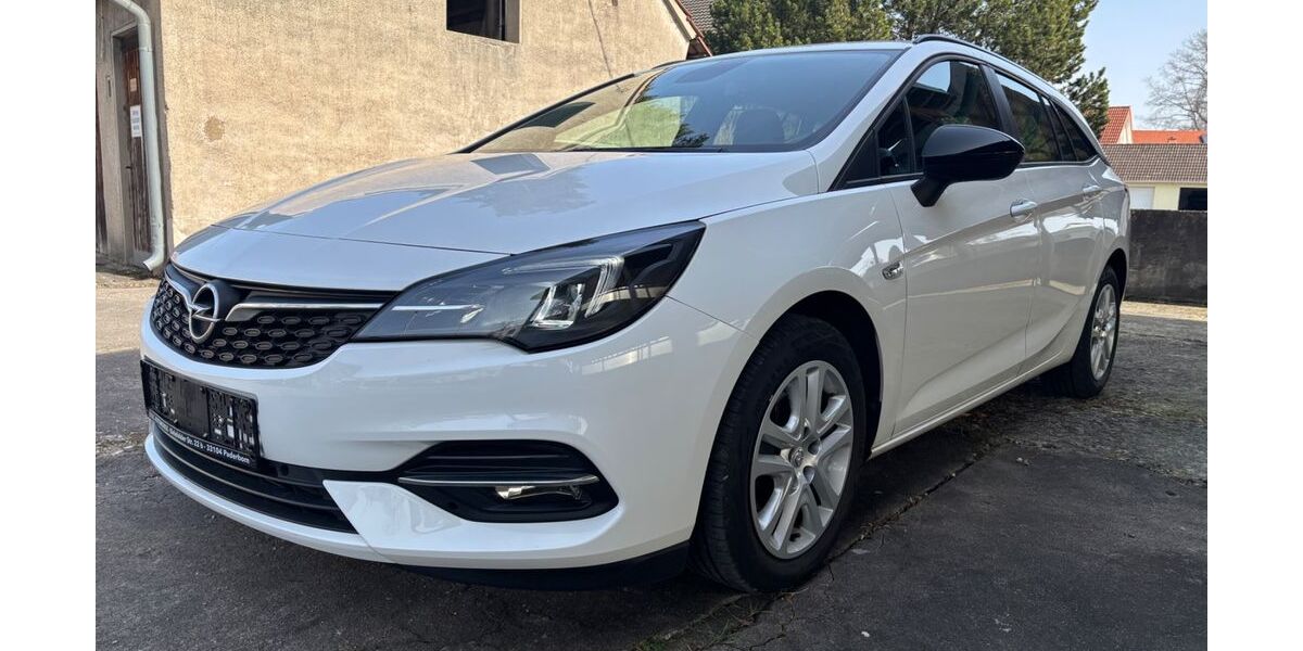 Opel Astra 82.746 km 12.990 &euro; Paderborn 33104