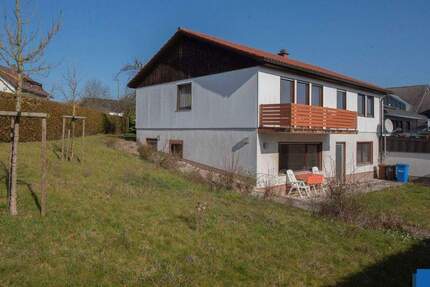 Haus Bad Camberg Erbach - 6 Zimmer, 175 m&sup2;, 385.000&euro; | Angebot:25695754