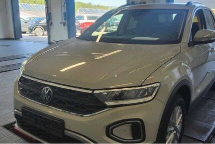 VW T-Roc 64.960 km 22.500 &euro; Wiesbaden 65189