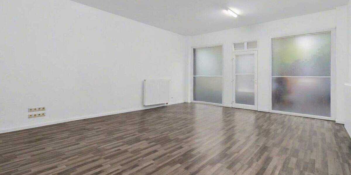 Wohn- und Geschäftshaus in zentraler Innenstadtlage von Blomberg mit Entwicklungspotenzial 1 zimmer