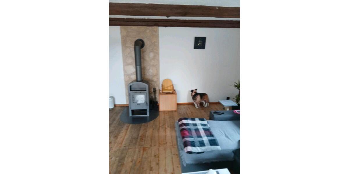 Einfamilienhaus Arnstein - 11 Zimmer, 140 m&sup2;, 85.000&euro; | Angebot:26490585