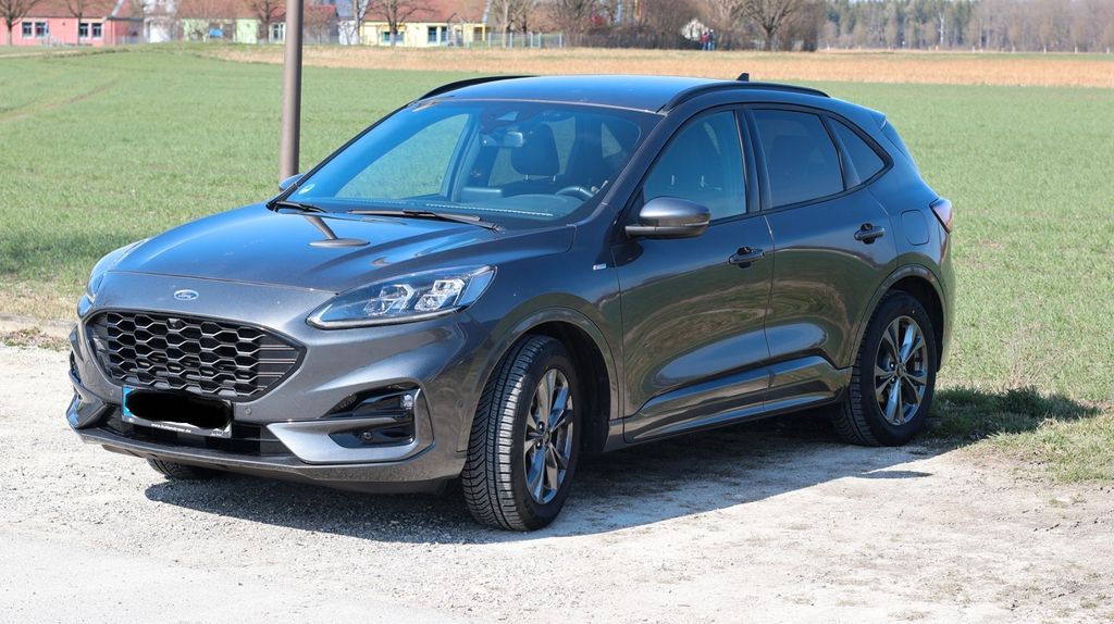 Ford Kuga 54.000 km 22.400 &euro; Kissing 86438