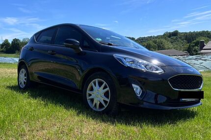 Ford Fiesta 94.000 km 8.000 &euro; Wiehl 51674