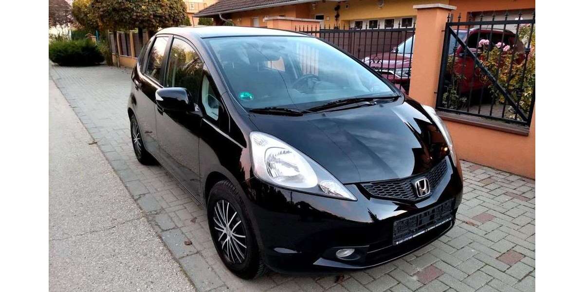 Honda Jazz 188.474 km 4.990 &euro; Dresden 01237