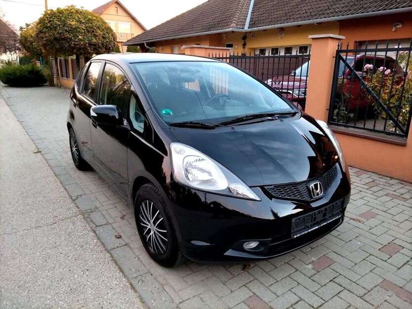 Honda Jazz 188.474 km 4.990 € Dresden 01237