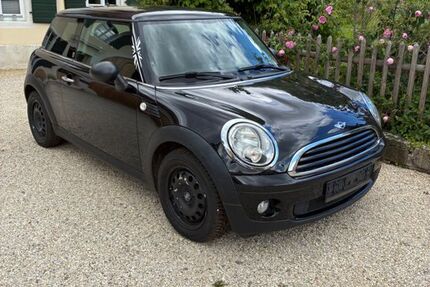 Mini ONE 254.000 km 2.250 &euro; Rümmingen 79595