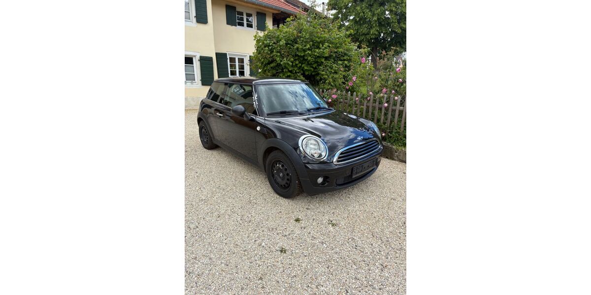 Mini ONE 254.000 km 2.250 &euro; Rümmingen 79595