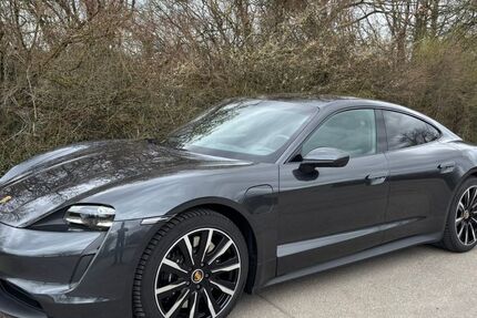 Porsche Taycan 107.000 km 59.900 &euro; Balingen 72336