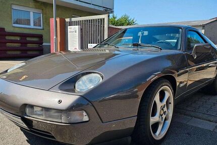 Porsche 928 374.000 km 19.990 &euro; Eppelheim 69214