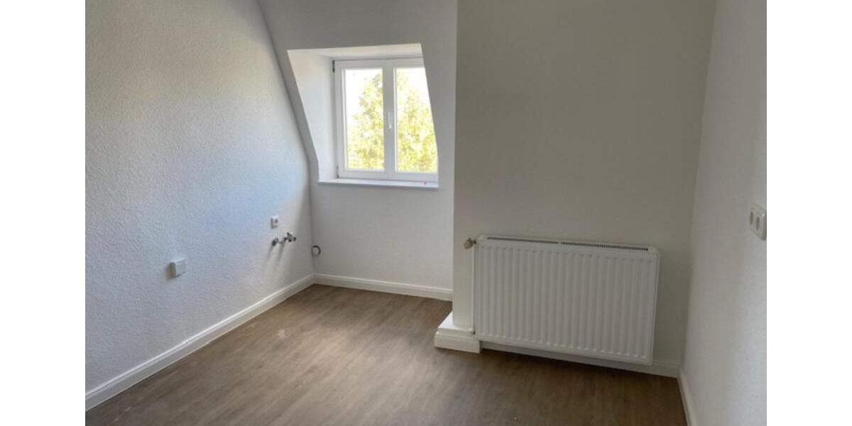 Dachgeschoßwohnung Anklam - 4 Zimmer, 95 m&sup2;, 760&euro; | Angebot:25255851