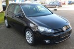 VW Golf STYLE TIPTRONIC KLIMAAUT 5-TÜRIG PARKPILOT 146.255 km 8.408 &euro; Köln 50858