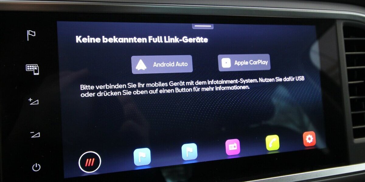 Seat Ateca 1.5 TSI FR NAVI+KAMERA+LED+ACC 63.701 km 23.900 &euro; Hagenow 19230