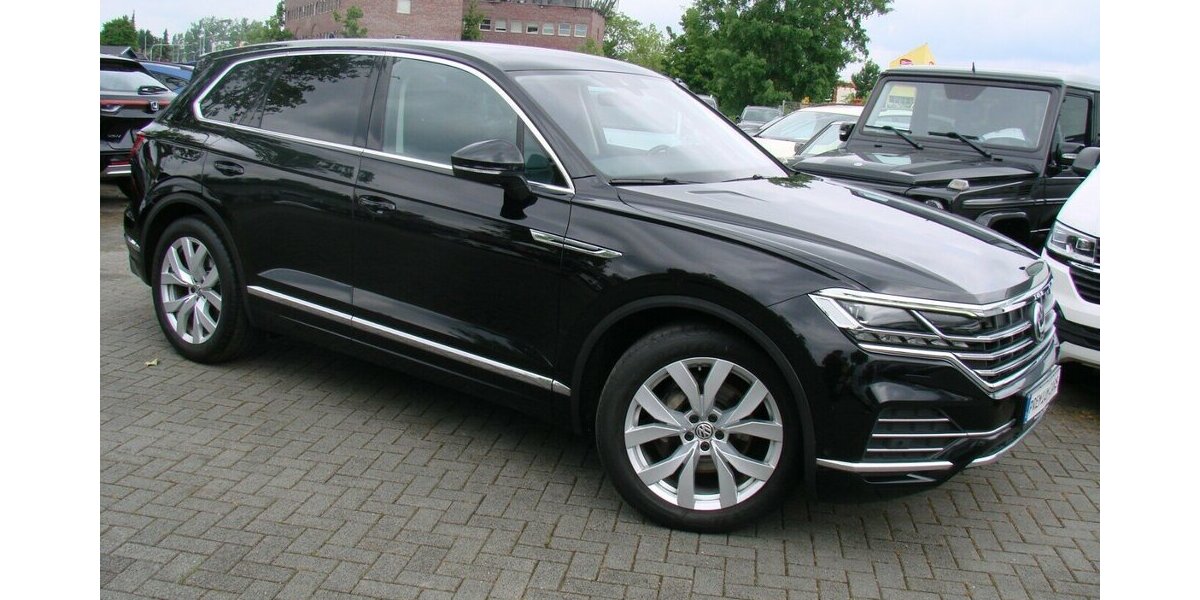 VW Touareg 3.0TDi Elegance 4Motion ACC Luftfederung I 149.571 km 32.980 &euro; Falkensee 14612