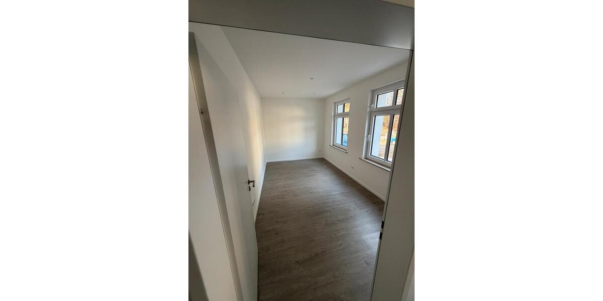 Terrassenwohnung Schöneiche bei Berlin - 4 Zimmer, 123 m&sup2;, 1.750&euro; | Angebot:25794135
