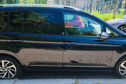 VW Touran 87.000 km 13.800 &euro; Berlin 13156
