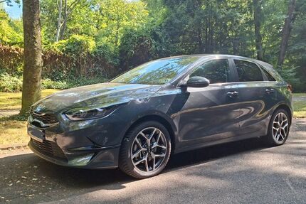 Kia ceed / Ceed 1.800 km 18.850 &euro; Bonn 53177