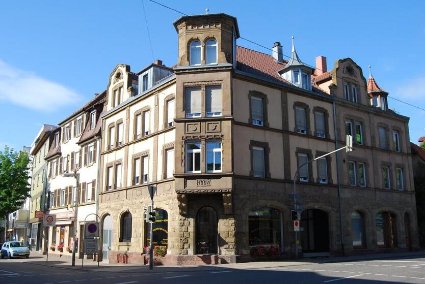 Traumhafte 4-Zimmer-Altbau-Wohnung in Dillweisenstein