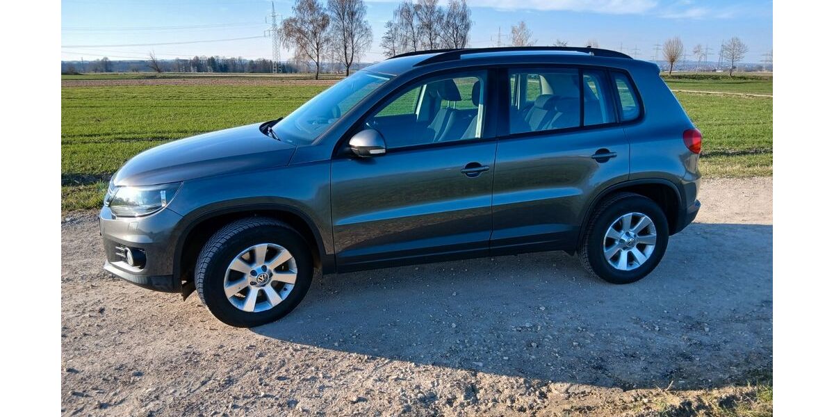 VW Tiguan 92.500 km 9.950 &euro; Stetten 88480